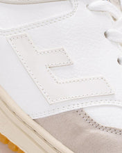 Load image into Gallery viewer, White Flamingo's life sneaker