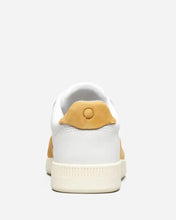 Load image into Gallery viewer, Everlane court sneaker