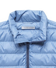 Load image into Gallery viewer, Outerknown puffer jacket light blue - Van der Veer
